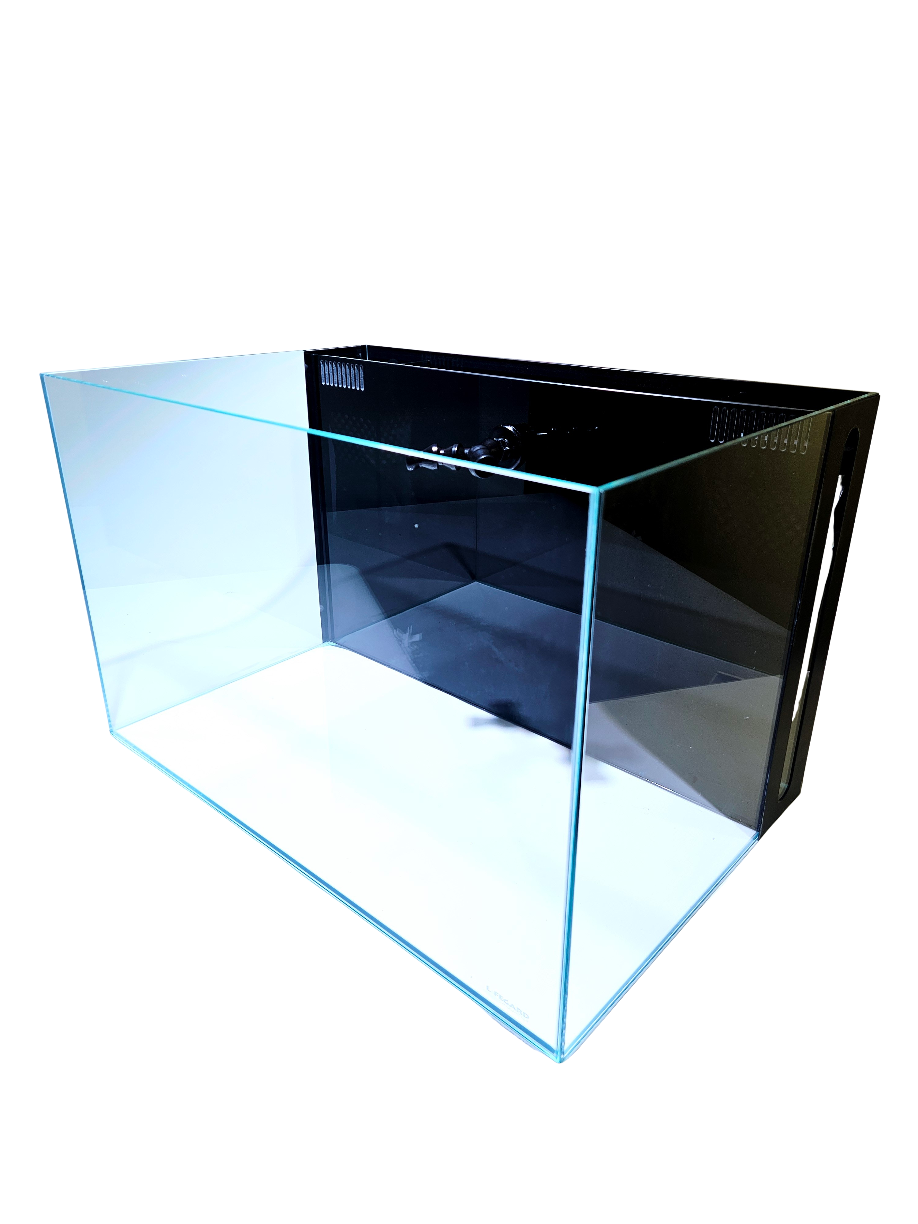 CRYSTAL 45 Degree Low Iron Ultra Clear Aquarium with Built in Back Filter (24 gallons, 23.62