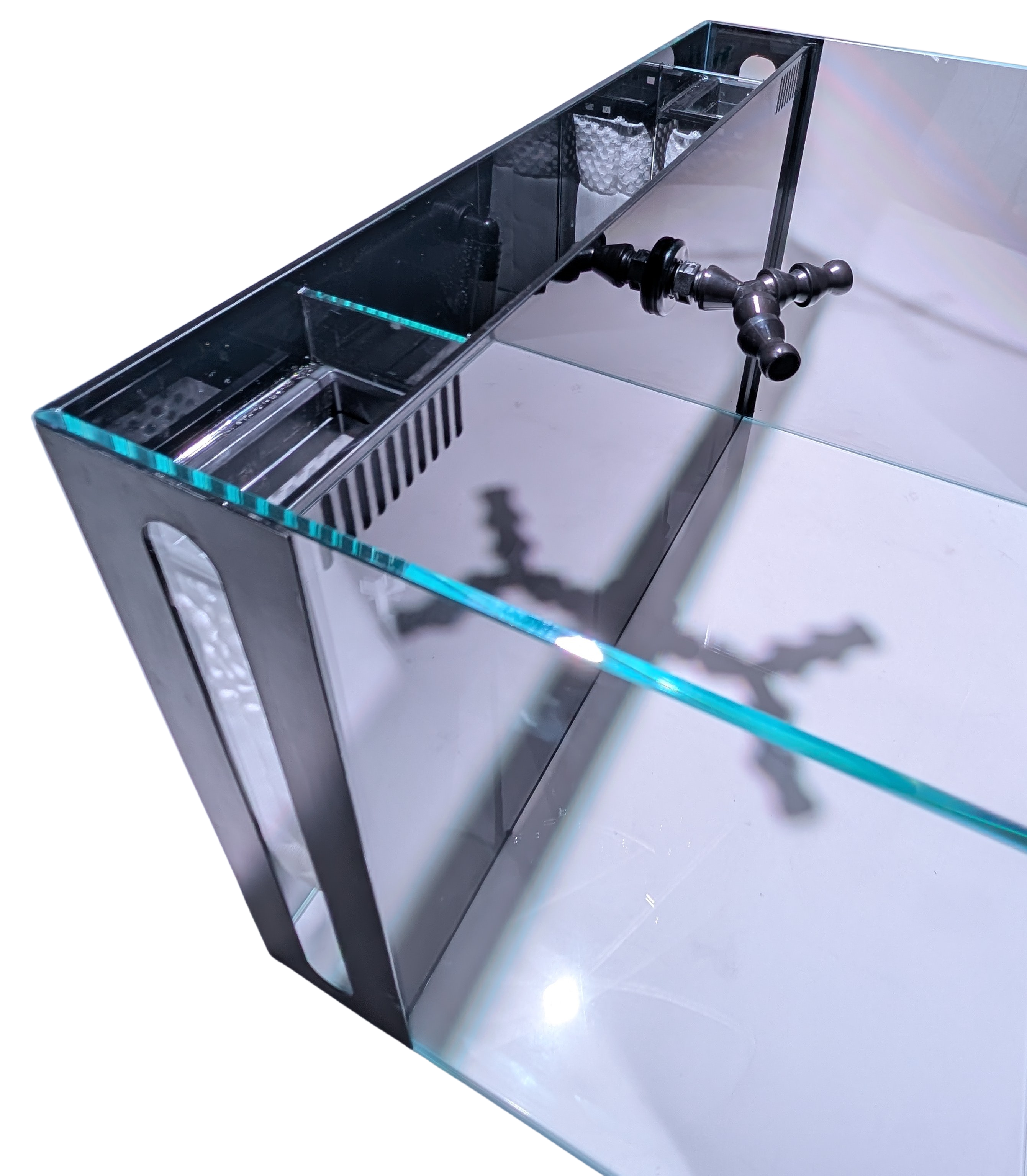 CRYSTAL 45 Degree Low Iron Ultra Clear Aquarium with Built in Back Filter (24 gallons, 23.62