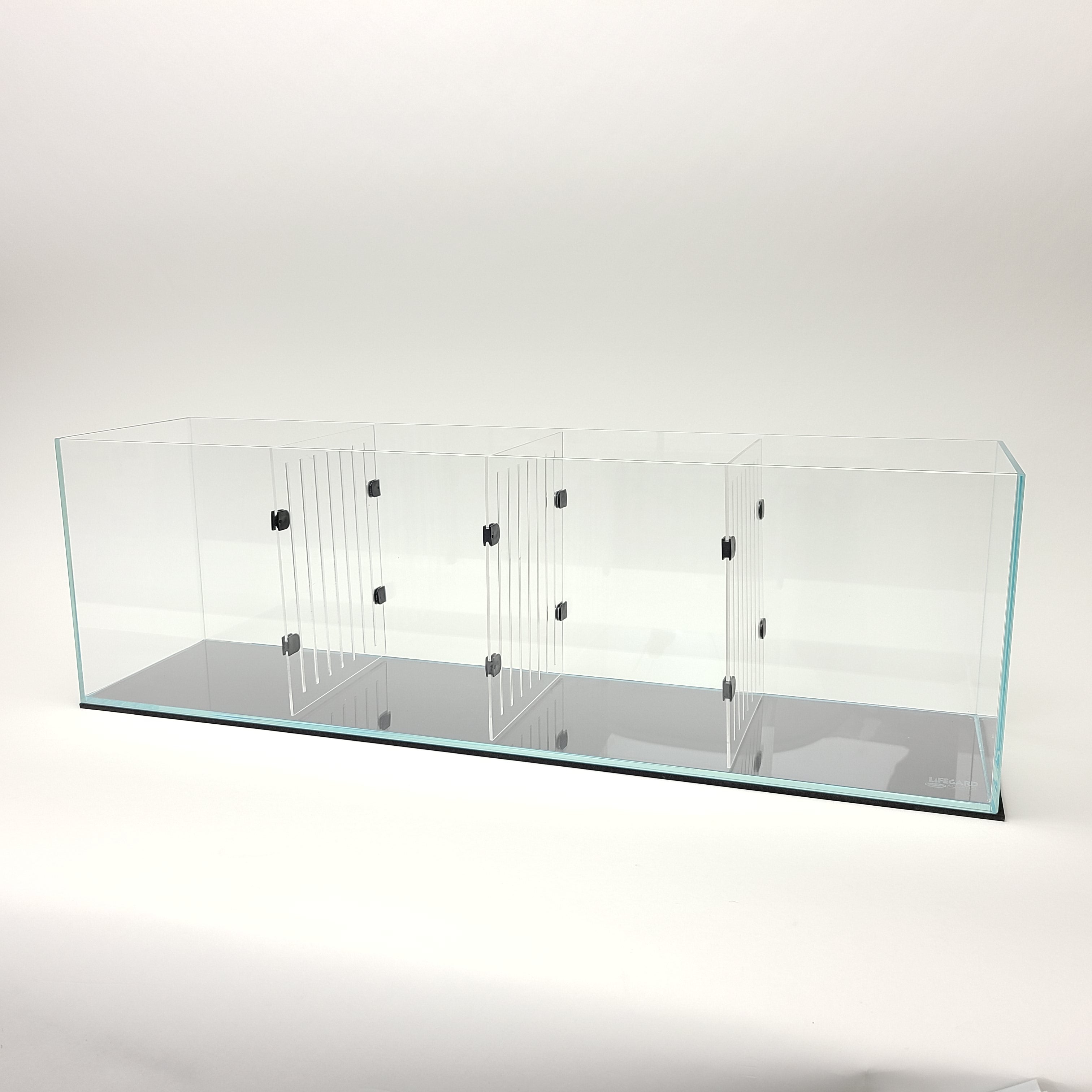 Acrylic Divider Plate for 6 Gallon Bookshelf Aquariums - CLEAR - Lifegard  Aquatics